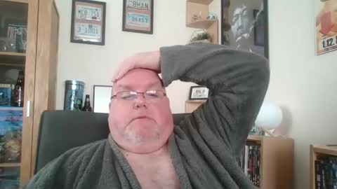 Snapshot of jerseyhammer01 chatting on February 6, 2025, 9:00 am Harry online show from February 6, 2025, 9:00 am