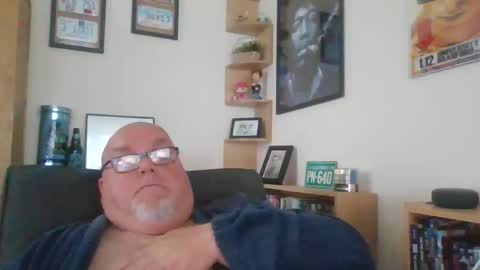 Snapshot of jerseyhammer01 chatting on September 17, 2025, 7:32 am Harry online show from September 17, 2025, 7:32 am