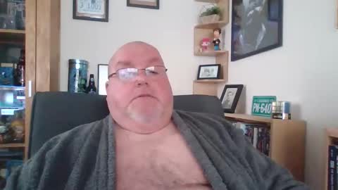 Snapshot of jerseyhammer01 chatting on October 30, 2025, 8:38 am Harry online show from October 30, 2025, 8:38 am