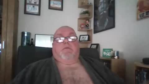 Snapshot of jerseyhammer01 chatting on November 13, 2025, 9:08 am Harry online show from November 13, 2025, 9:08 am