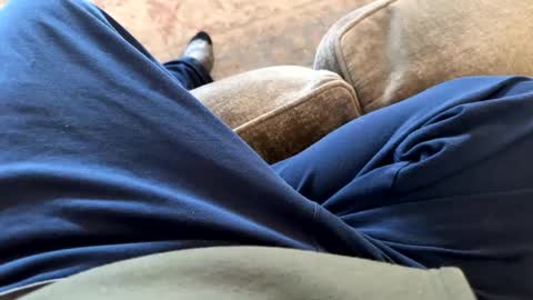 Snapshot of jerswill chatting on February 17, 2025, 6:04 pm Jeremys room chill and puff one enjoy online show from February 17, 2025, 6:04 pm