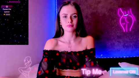 Jess online show from January 7, 2026, 11:23 am