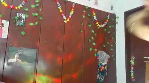 Snapshot of jess_sweett chatting on February 10, 2026, 8:35 pm Jessica online show from February 10, 2026, 8:35 pm