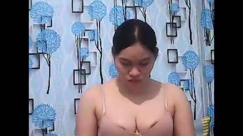jessa_21 online show from April 10, 2026, 12:21 pm
