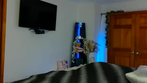 Jessabelle Diamond online show from December 11, 2024, 3:26 pm