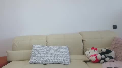 JessaRay online show from February 5, 2026, 10:42 am