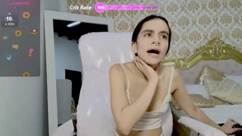 jessb_ online show from September 22, 2025, 6:21 pm