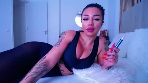 Jess online show from June 1, 2026, 6:26 am