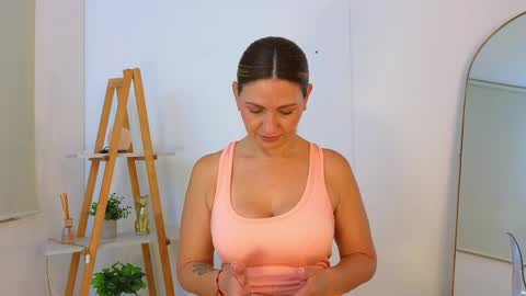 Snapshot of jessey_adams chatting on May 21, 2026, 1:18 pm bella adams online show from May 21, 2026, 1:18 pm
