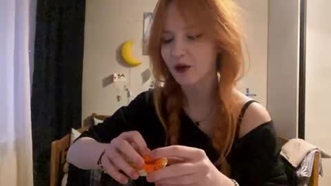 Snapshot of jessiamouser chatting on April 7, 2026, 3:45 pm Susie online show from April 7, 2026, 3:45 pm