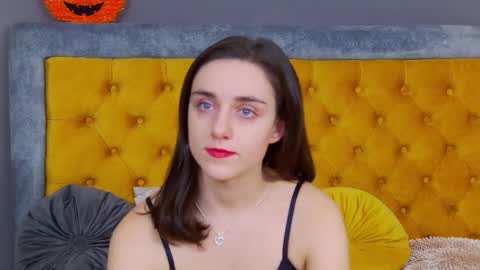 Snapshot of jessica_whitte_ chatting on November 17, 2025, 5:02 am Jessica White online show from November 17, 2025, 5:02 am