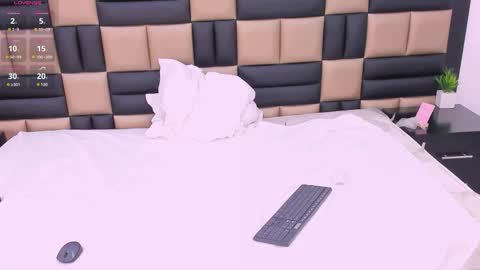 Snapshot of jessicabosch chatting on December 13, 2025, 7:53 pm Jessica online show from December 13, 2025, 7:53 pm