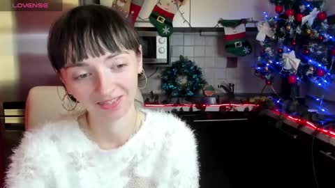 jessicaforris online show from January 3, 2025, 8:10 am