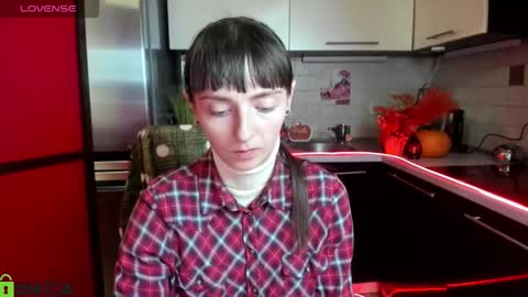 jessicaforris online show from November 20, 2025, 8:03 am