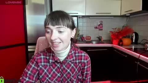 jessicaforris online show from November 24, 2025, 8:03 am