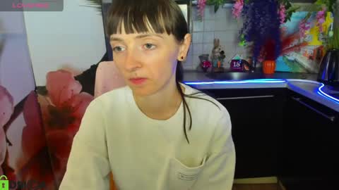 jessicaforris online show from April 17, 2026, 7:22 am