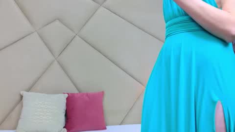 Jessica online show from February 18, 2026, 9:44 pm