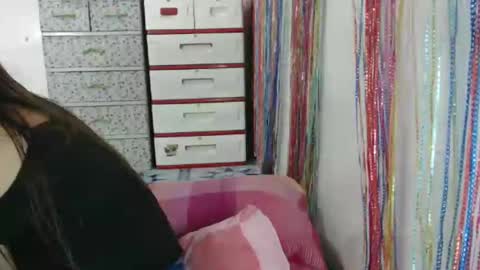 Snapshot of jessicajones_25 chatting on December 3, 2024, 8:27 am jessicajones_25 online show from December 3, 2024, 8:27 am