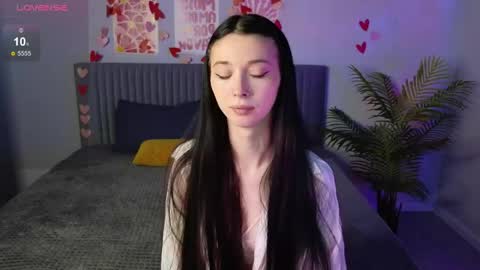 Snapshot of jessicaluxe chatting on April 15, 2026, 1:23 am Jessica online show from April 15, 2026, 1:23 am