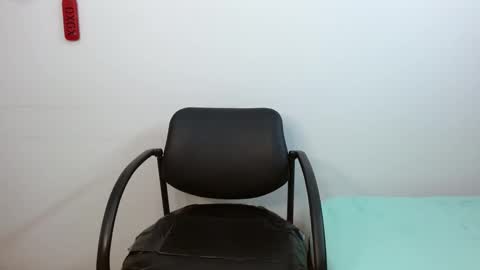 jessicarabbit4 online show from February 5, 2025, 1:47 am