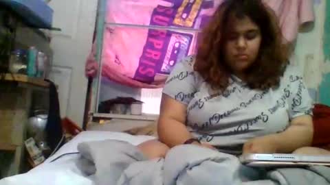 Snapshot of jessicarabbits4 chatting on April 27, 2026, 12:30 am dovedianna online show from April 27, 2026, 12:30 am