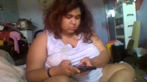 Snapshot of jessicarabbits4 chatting on May 17, 2026, 2:57 pm dovedianna online show from May 17, 2026, 2:57 pm