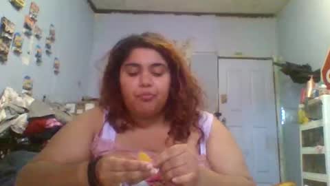 Snapshot of jessicarabbits4 chatting on May 19, 2026, 10:38 pm dovedianna online show from May 19, 2026, 10:38 pm