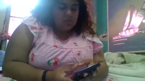 Snapshot of jessicarabbits4 chatting on May 24, 2026, 8:47 pm dovedianna online show from May 24, 2026, 8:47 pm
