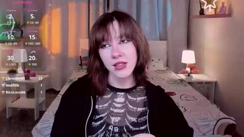 jessiefrost online show from November 18, 2025, 10:03 pm