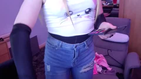 Snapshot of jessiessicaxx chatting on March 9, 2025, 3:54 am Jessiessicaxx online show from March 9, 2025, 3:54 am