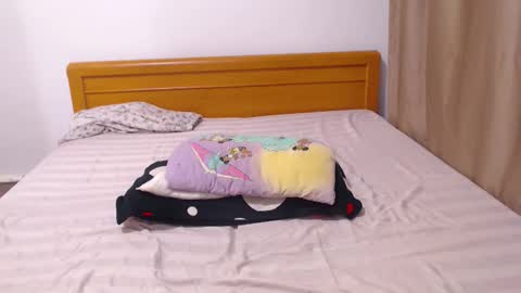 jessiestar3 online show from October 24, 2025, 12:41 am