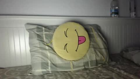 jessieryan online show from November 5, 2025, 4:56 am