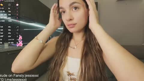 Snapshot of jessiexxi chatting on May 24, 2026, 2:05 am Jessie TG channel online show from May 24, 2026, 2:05 am
