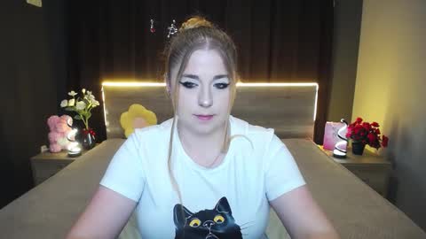 Jess online show from November 6, 2025, 7:31 am