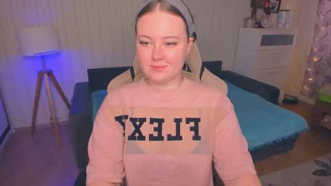 NEW VIDEO IN BIO online show from January 21, 2025, 12:18 pm