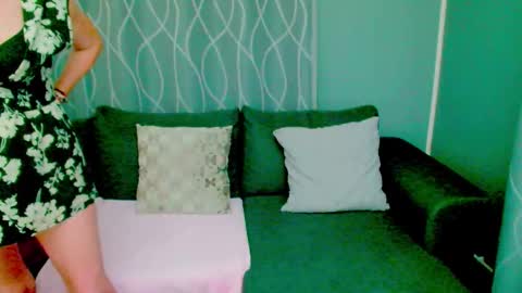 jessy curt online show from October 25, 2025, 3:47 am