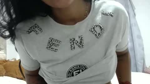 Jessy online show from October 30, 2025, 1:56 pm