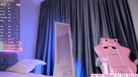 Snapshot of jessy_j_ chatting on July 9, 2026, 7:29 pm JessyJ online show from July 9, 2026, 7:29 pm