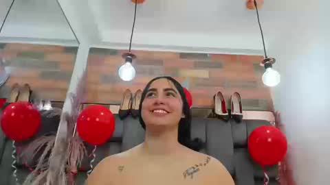 Snapshot of jessyjcortes chatting on October 19, 2025, 4:57 am JESSY CORTES online show from October 19, 2025, 4:57 am