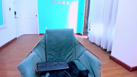 Snapshot of jessymiiranda chatting on November 1, 2025, 10:01 pm JessyMiiranda online show from November 1, 2025, 10:01 pm