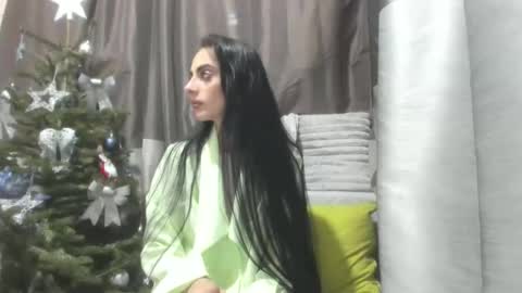 Jessy online show from December 15, 2025, 6:01 pm