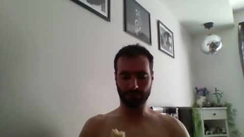Snapshot of jestersquid19 chatting on July 23, 2026, 8:12 am jestersquid19 online show from July 23, 2026, 8:12 am