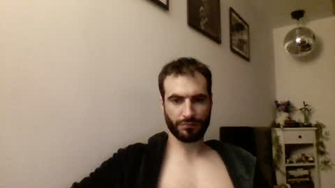 Snapshot of jestersquid19 chatting on July 27, 2026, 9:44 pm jestersquid19 online show from July 27, 2026, 9:44 pm