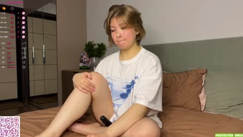 Mona online show from February 4, 2025, 3:04 pm