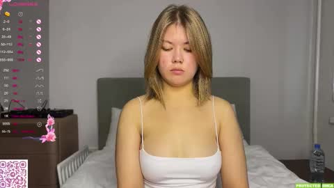 Mona online show from October 13, 2025, 5:07 am