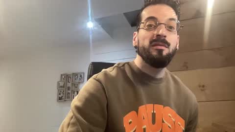 JEUNEMEK007 online show from January 20, 2025, 1:32 pm