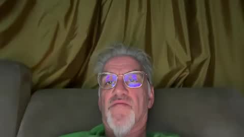 Snapshot of jewlronny chatting on February 23, 2025, 7:17 pm jewlronny online show from February 23, 2025, 7:17 pm