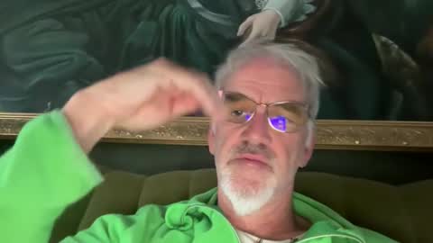 Snapshot of jewlronny chatting on December 1, 2025, 8:19 am jewlronny online show from December 1, 2025, 8:19 am