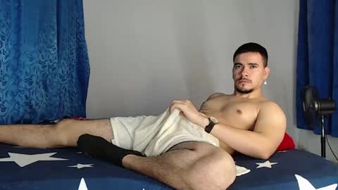 Snapshot of jeycob_happy97 chatting on May 5, 2026, 11:18 am Juan David online show from May 5, 2026, 11:18 am
