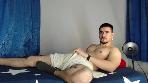 Snapshot of jeycob_happy97 chatting on May 6, 2026, 11:26 am Juan David online show from May 6, 2026, 11:26 am